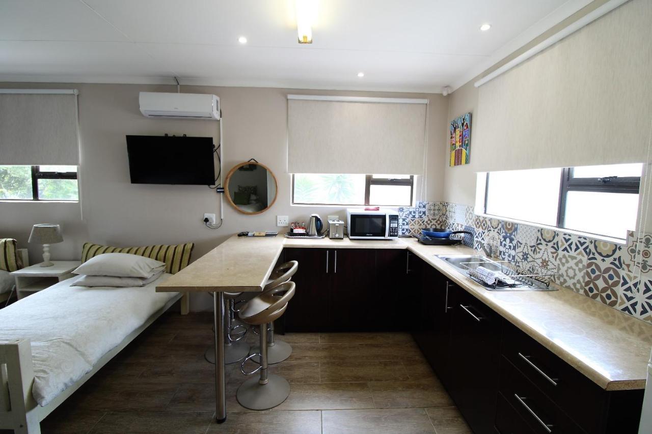 Cove View B&B East London Εξωτερικό φωτογραφία